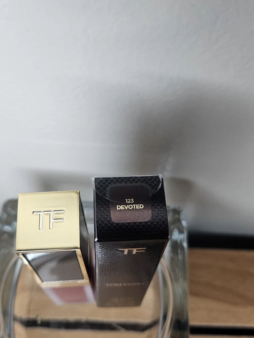 Tom Ford Liquid Lip Luxe Matte In 123 Devoted 6ml